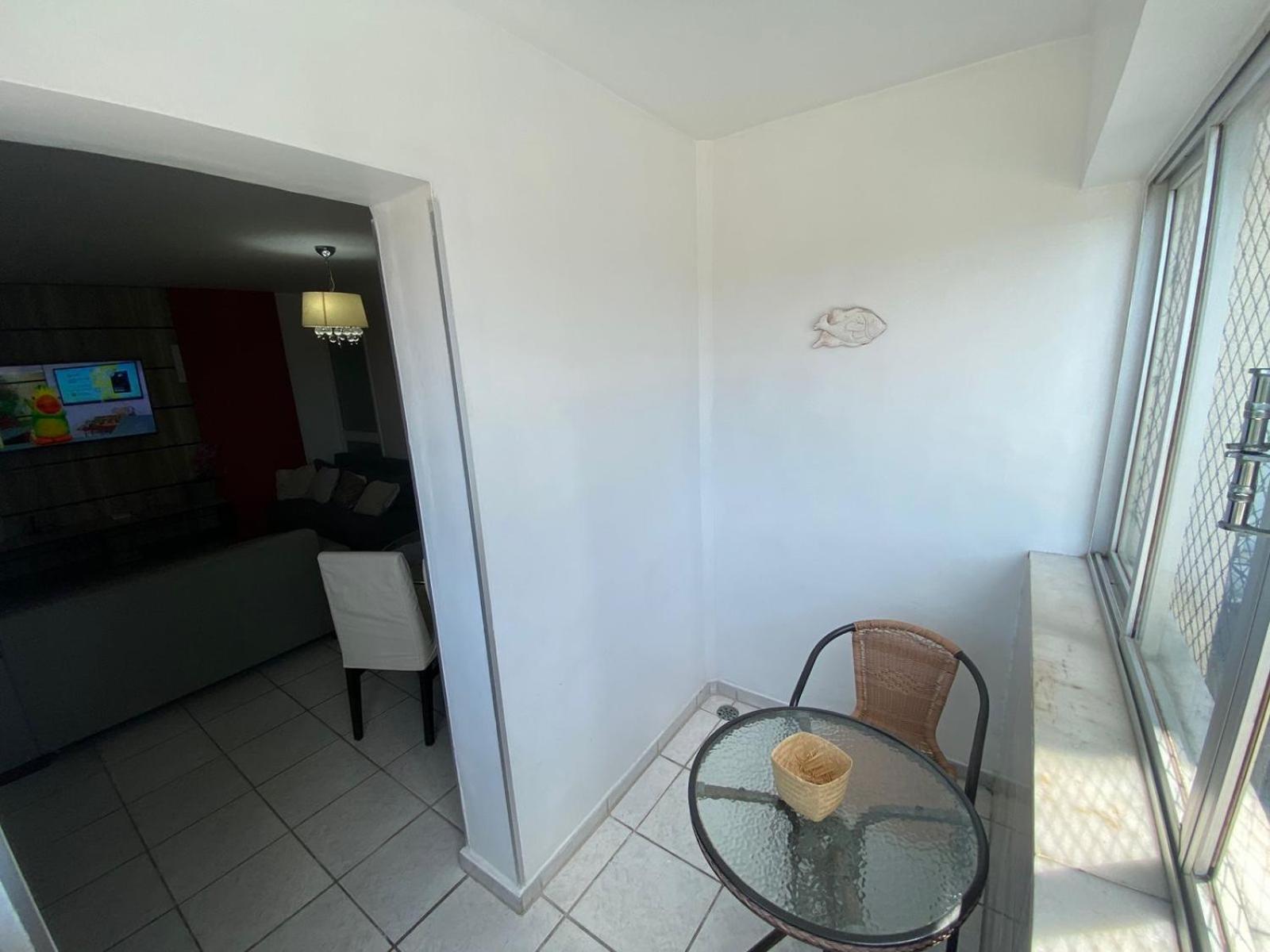 Apartamento Apto 302 - Linda Vista à Beira Mar Na De Pajuçara Em Com Tela De Proteção Maceió