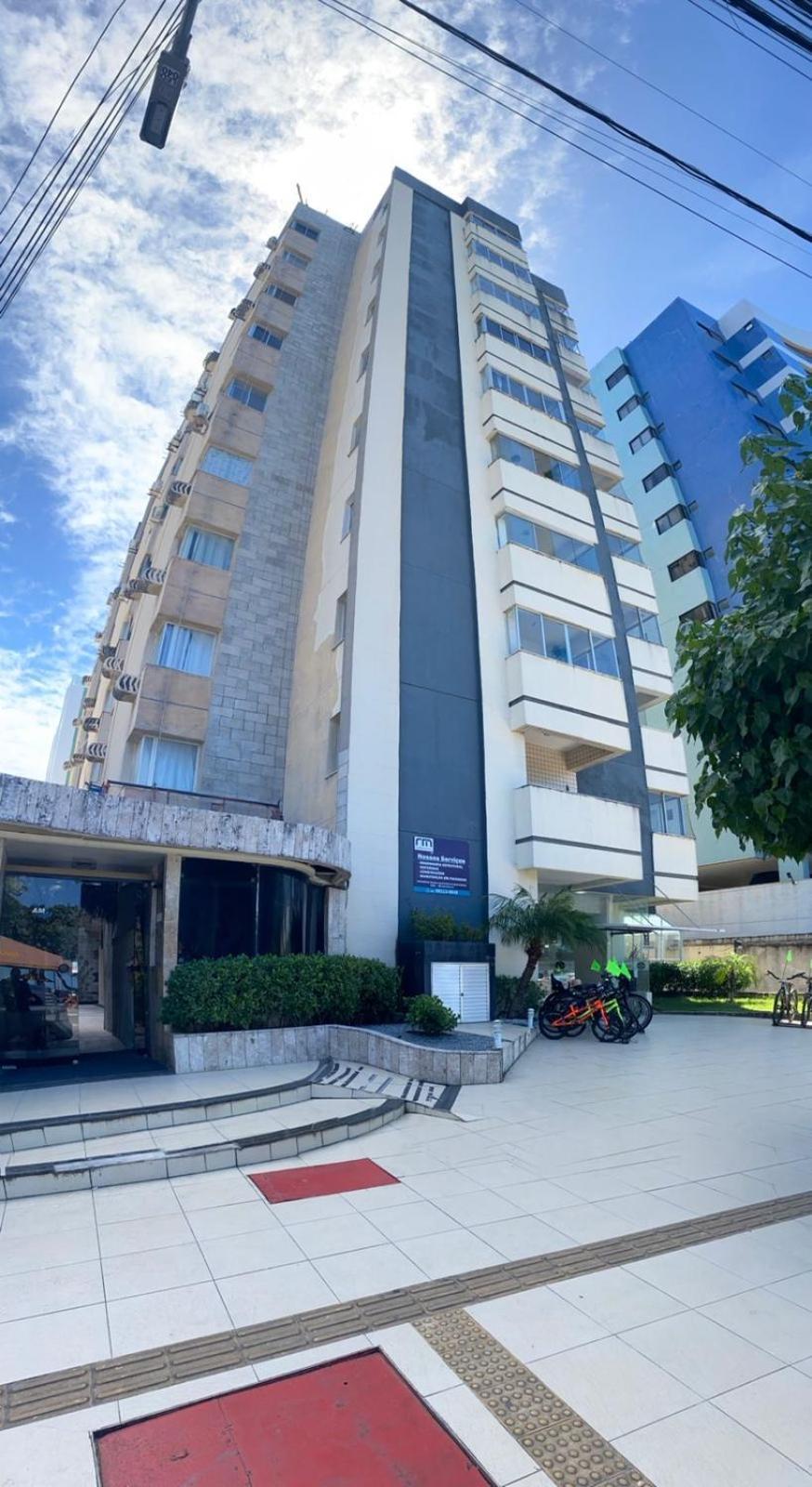 Apto 302 - Linda Vista à Beira Mar Na De Pajuçara Em Com Tela De Proteção Apartamento