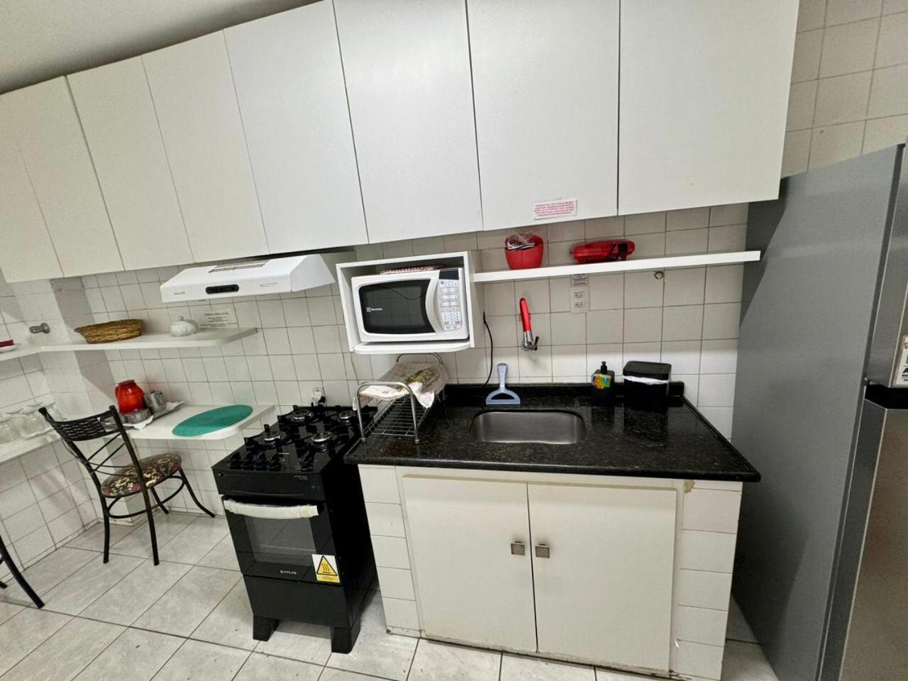 Apto 302 - Linda Vista à Beira Mar Na De Pajuçara Em Com Tela De Proteção Apartamento